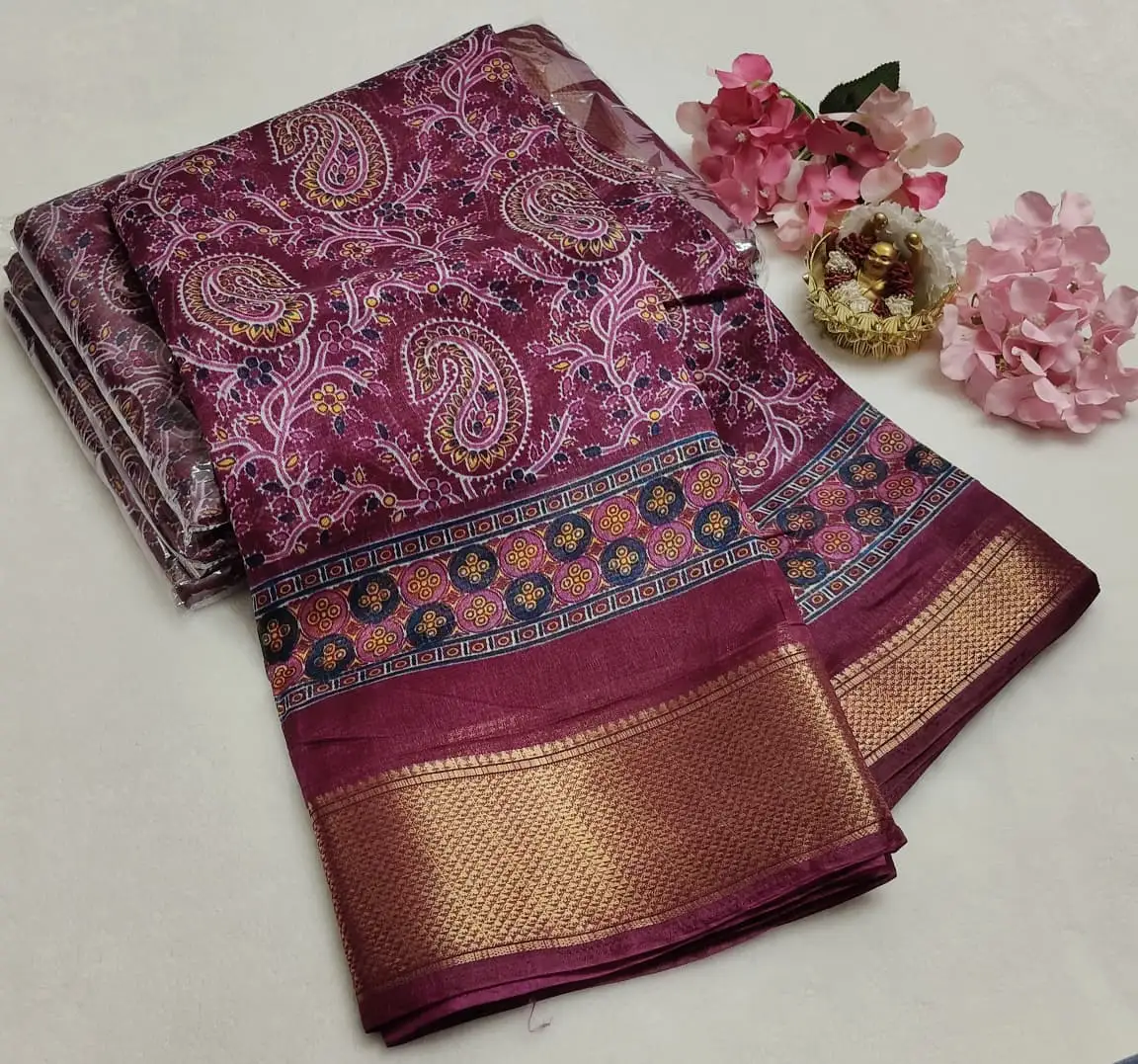Paisley Jaal Floral Border Dolla Cotton Saree